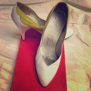 Charles Jourdan white with yellow detail vintage